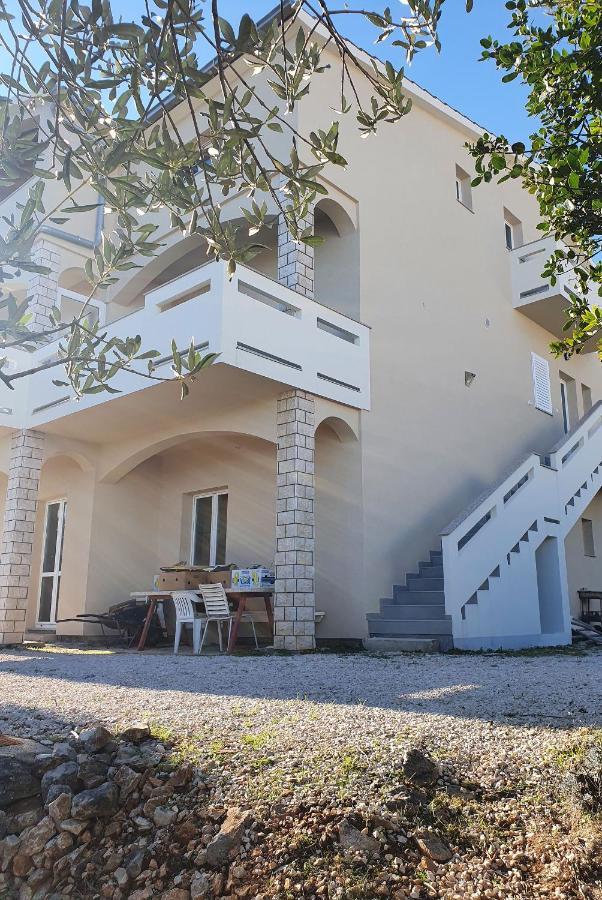 Crni Apartman Kukljica Exterior foto